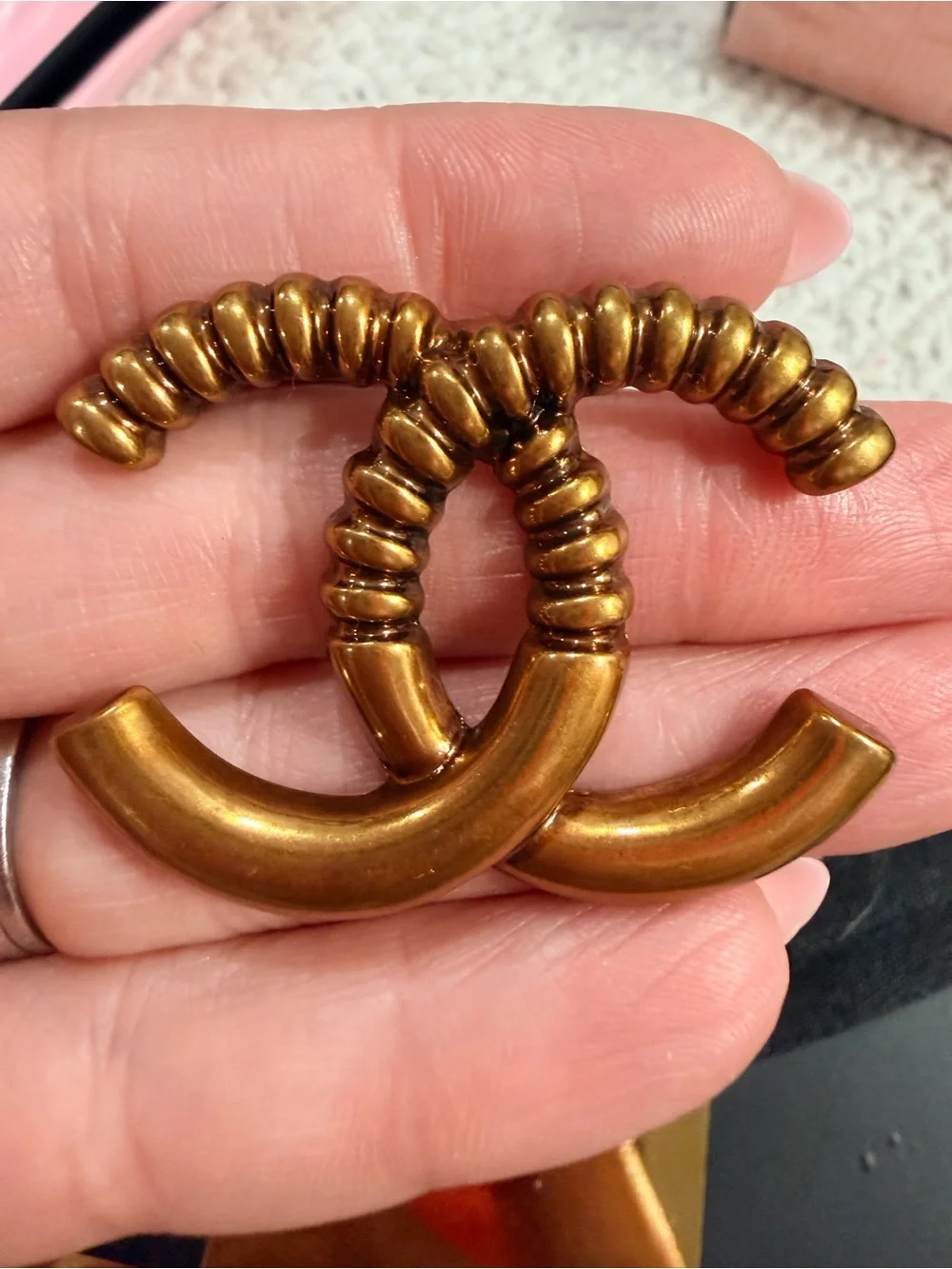 Fashion Jewelry Gold Interlocking Circle Brooch
